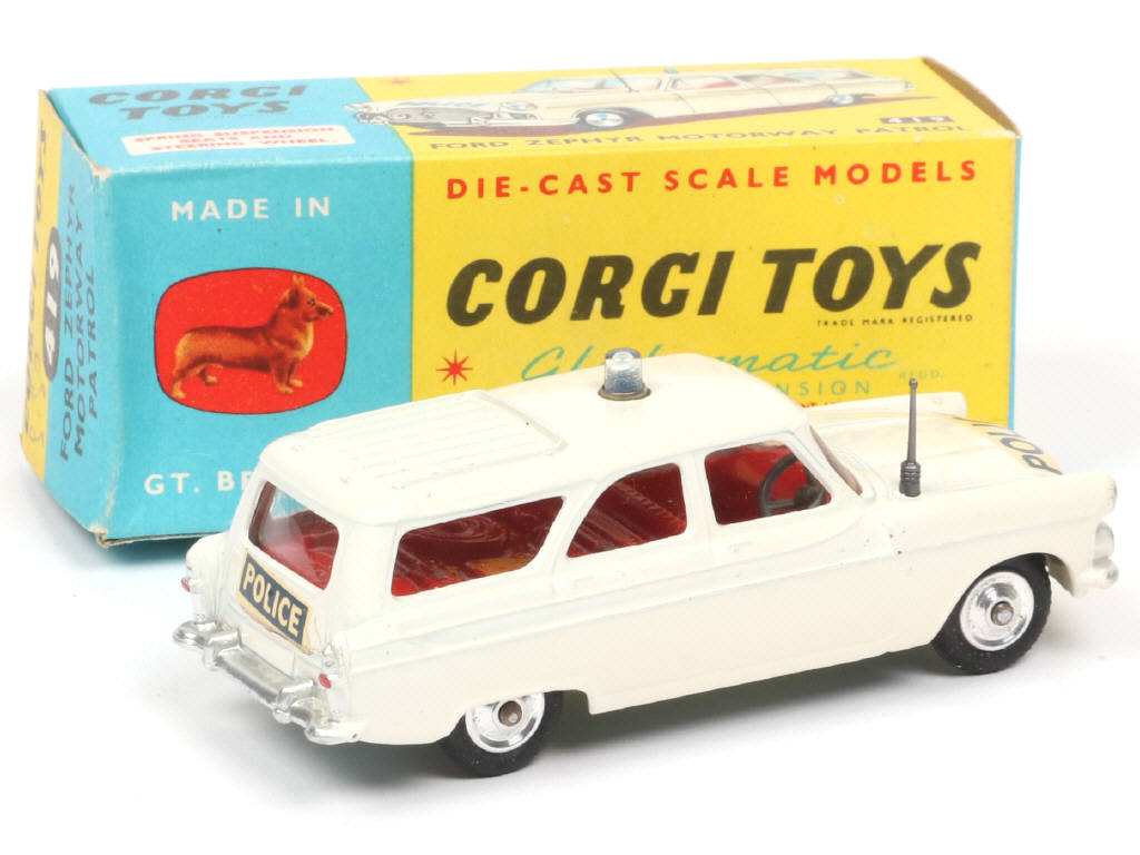 Lot 511 - CORGI TOYS (GB) (1)