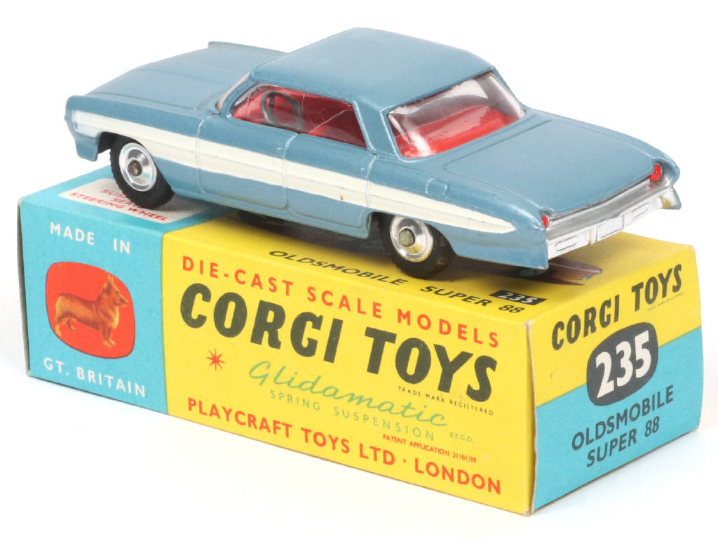 Lot 500 - CORGI TOYS (GB) (1)