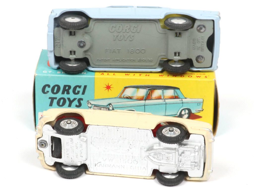 Lot 522 - CORGI TOYS (GB) (2)