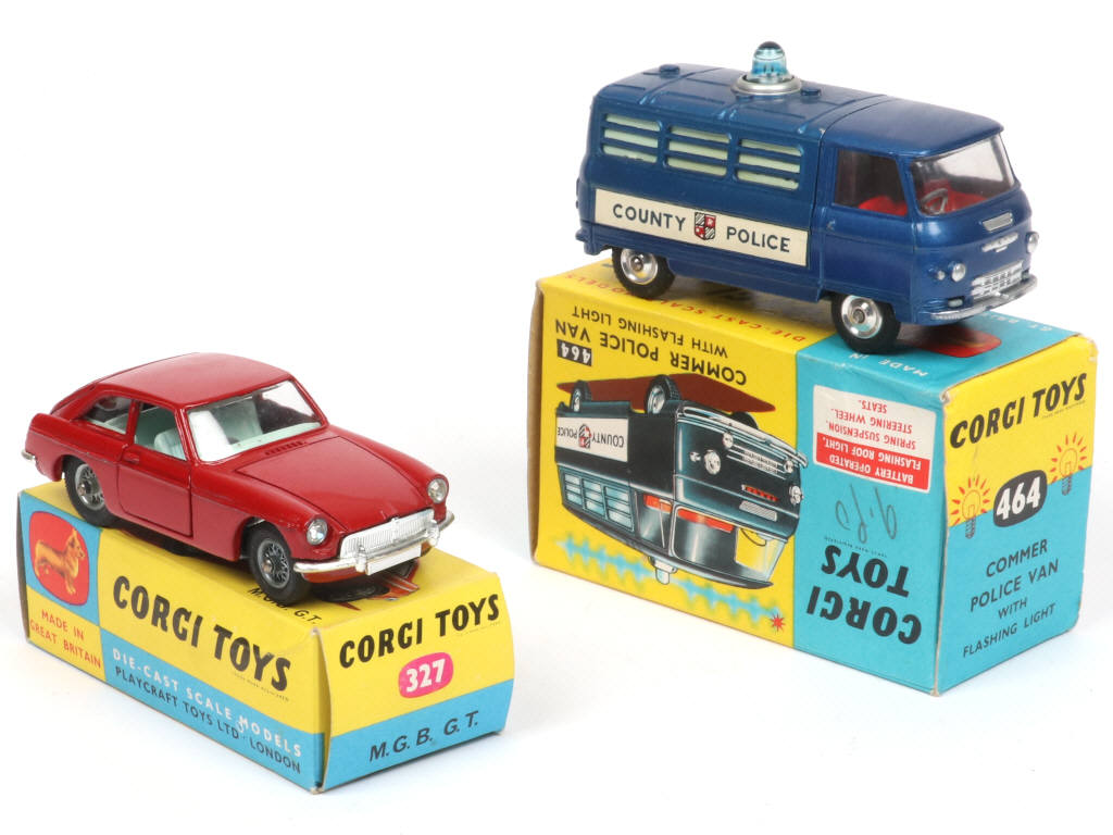 Lot 530 - CORGI TOYS (GB) (2)