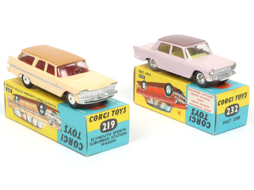 Lot 523 - CORGI TOYS (GB) (2)