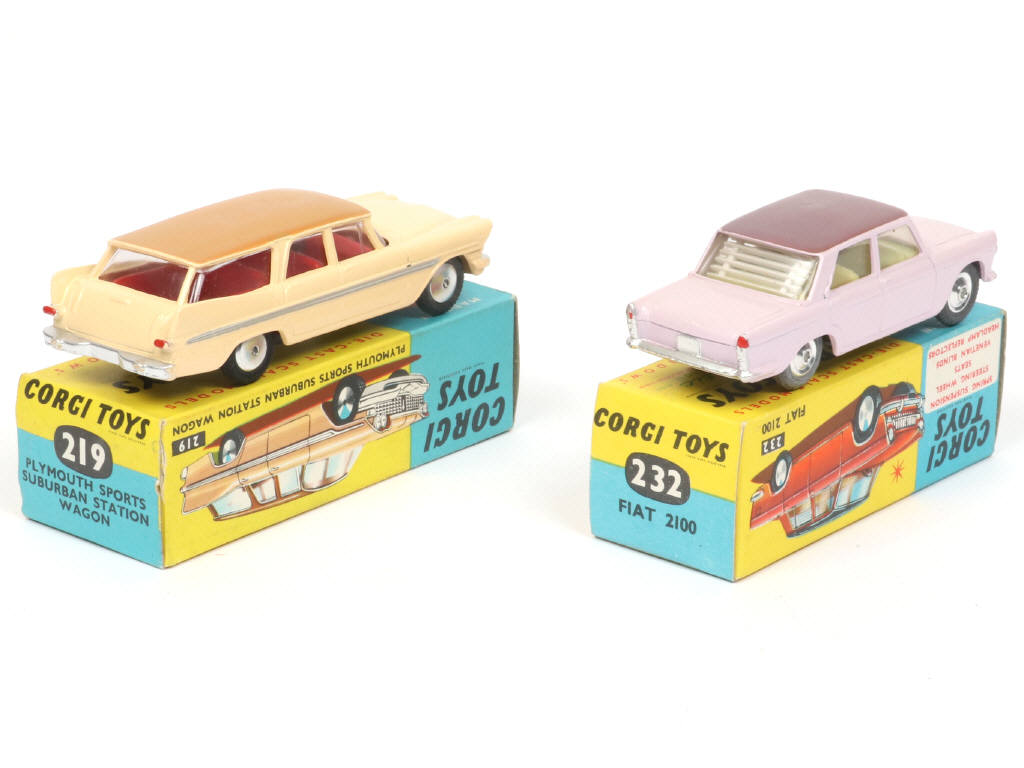 Lot 523 - CORGI TOYS (GB) (2)