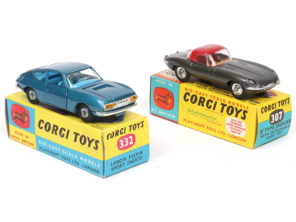 Lot 527 - CORGI TOYS (GB) (2)