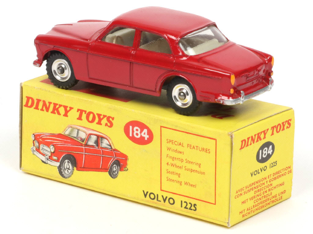 Lot 668 - DINKY TOYS (GB) (1)