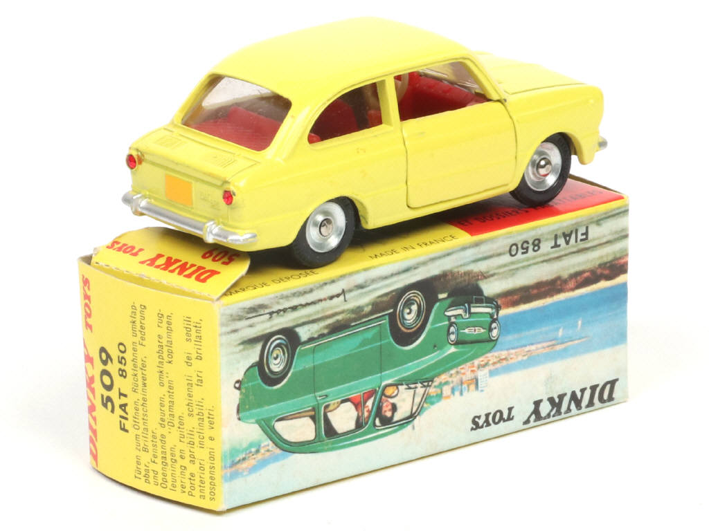 Lot 618 - DINKY TOYS (FRANCE) (1)
