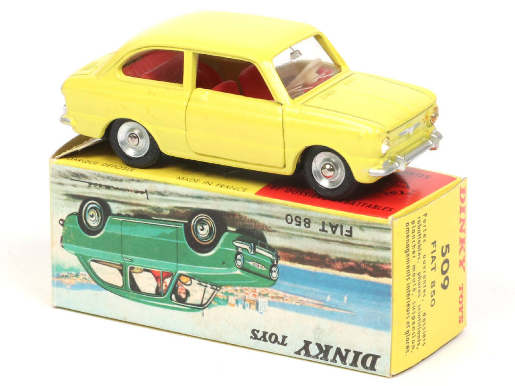 Lot 618 - DINKY TOYS (FRANCE) (1)