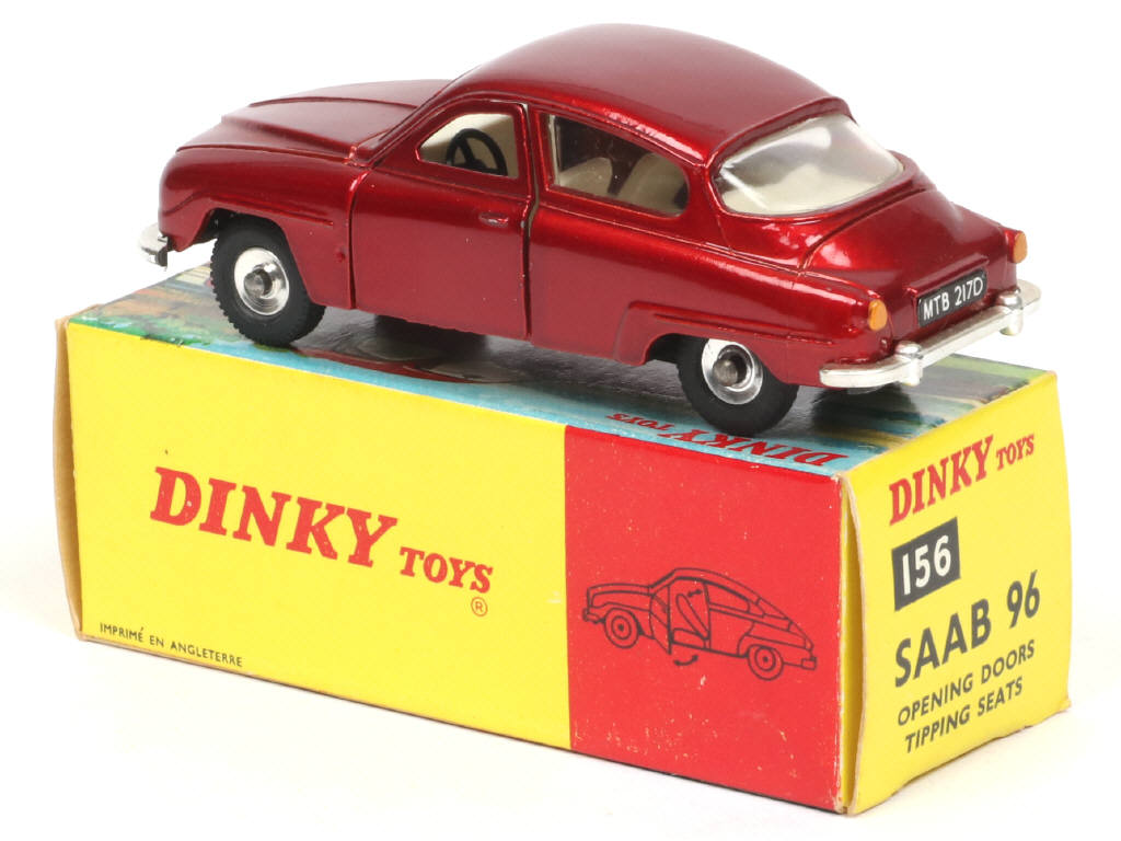 Lot 683 - DINKY TOYS (GB) (1)