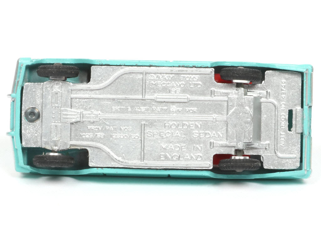 Lot 673 - DINKY TOYS (GB) (1)