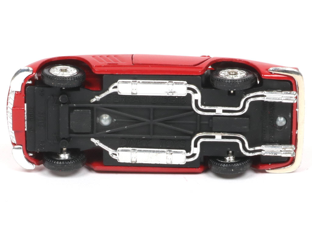 Lot 616 - DINKY TOYS (FRANCE) (1)