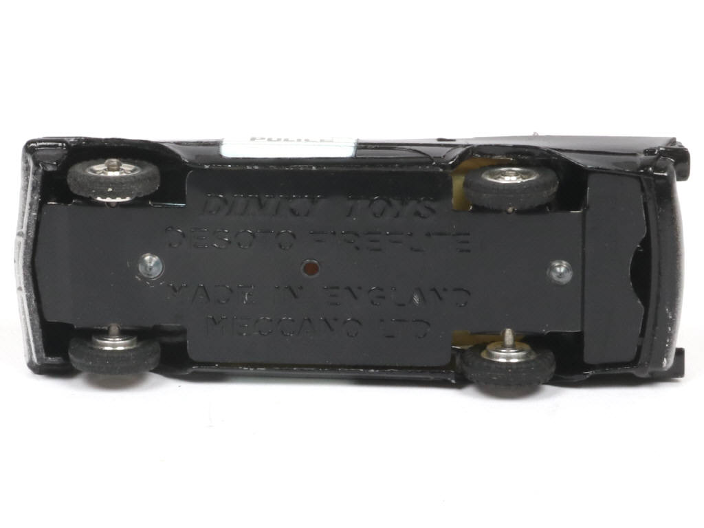 Lot 676 - DINKY TOYS (GB) (1)