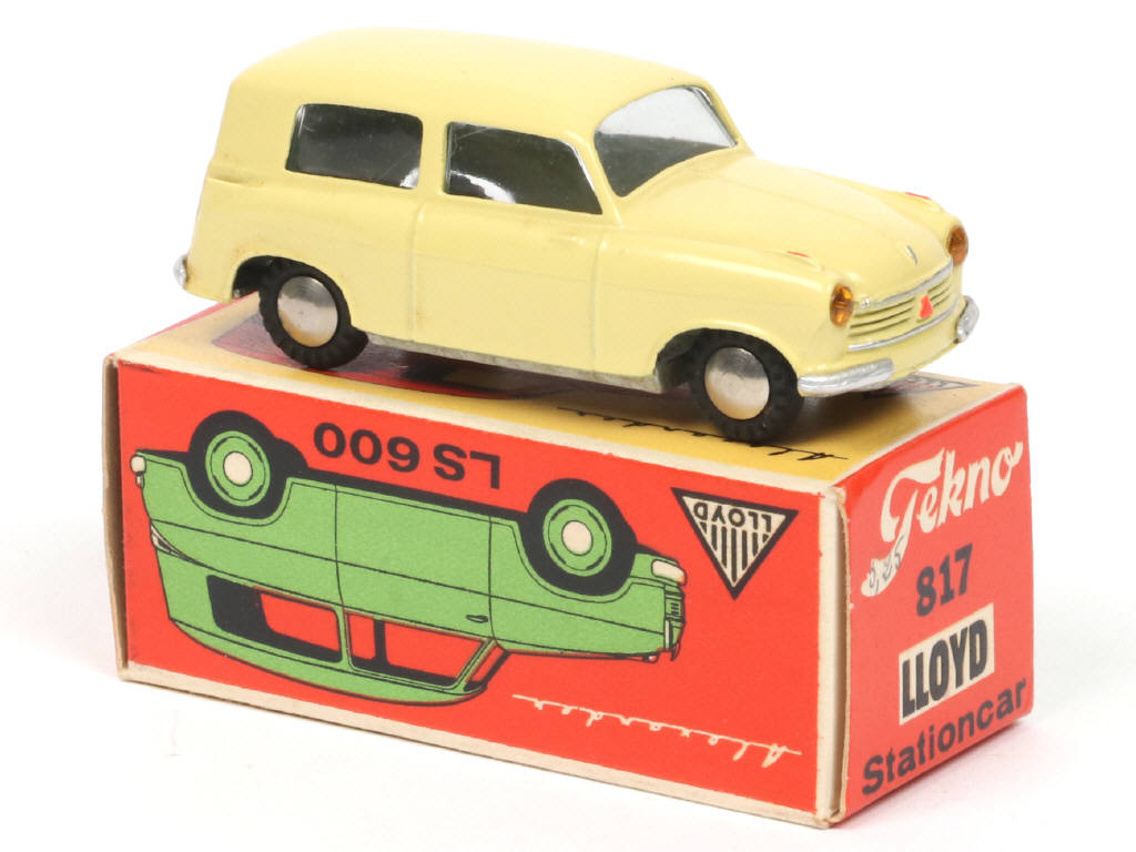 Lot 411 - TEKNO (DANEMARK) (1)