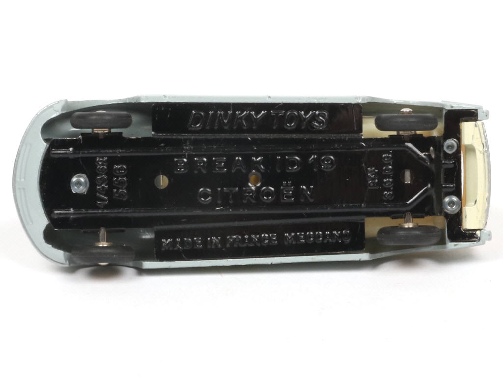 Lot 611 - DINKY TOYS (FRANCE) (1)