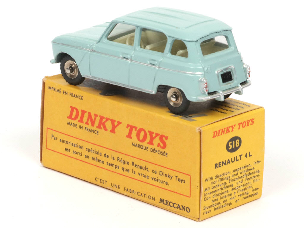 Lot 607 - DINKY TOYS (FRANCE) (1)
