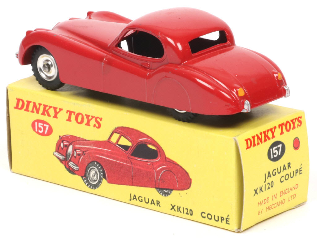 Lot 652 - DINKY TOYS (GB) (1)