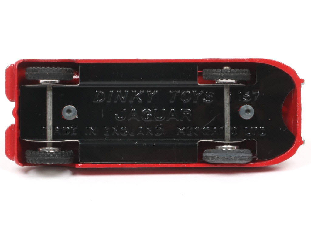 Lot 652 - DINKY TOYS (GB) (1)