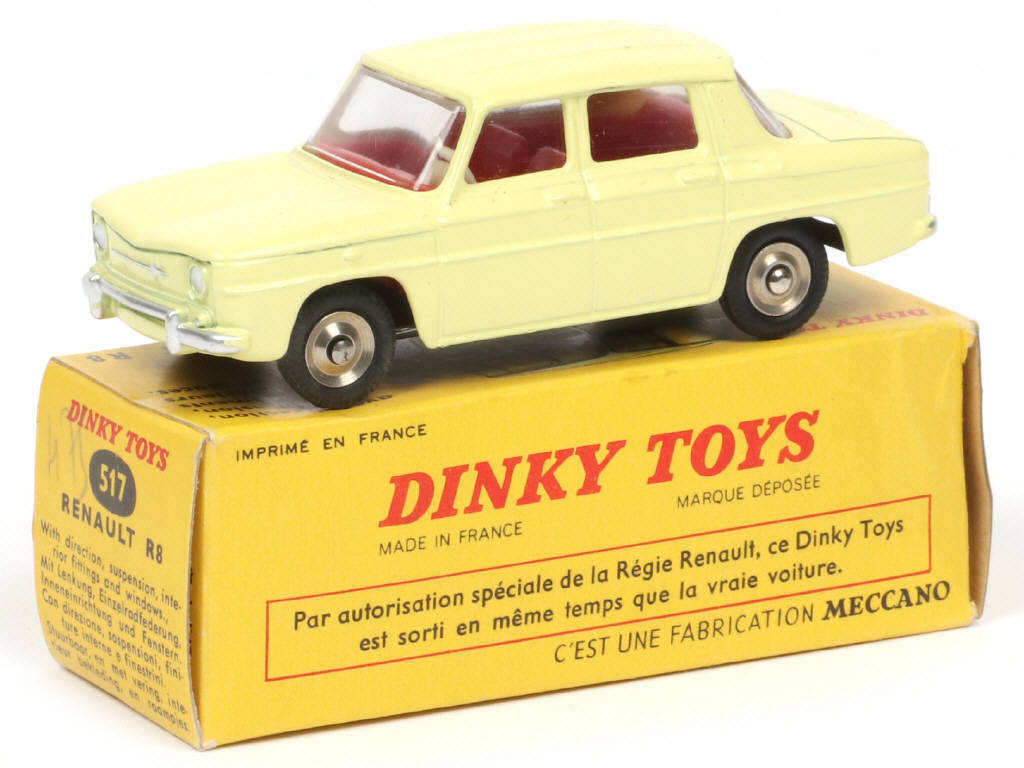 Lot 606 - DINKY TOYS (FRANCE) (1)