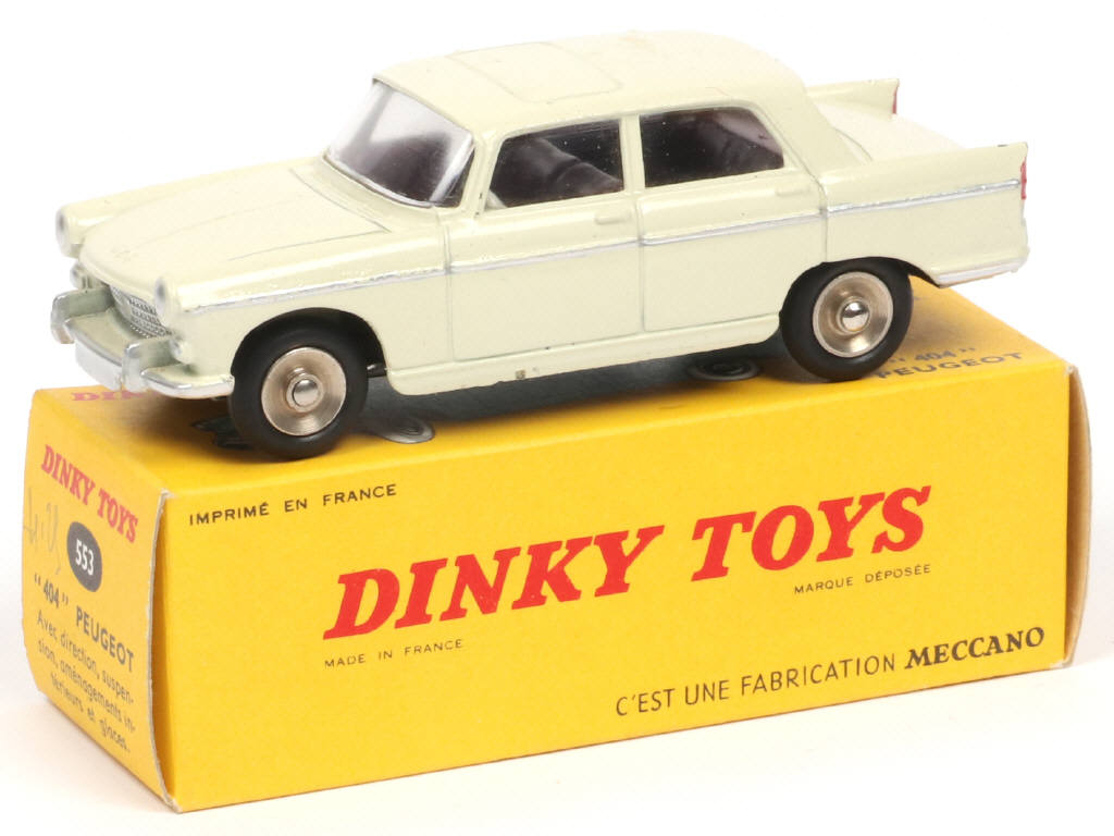 Lot 605 - DINKY TOYS (FRANCE) (1)