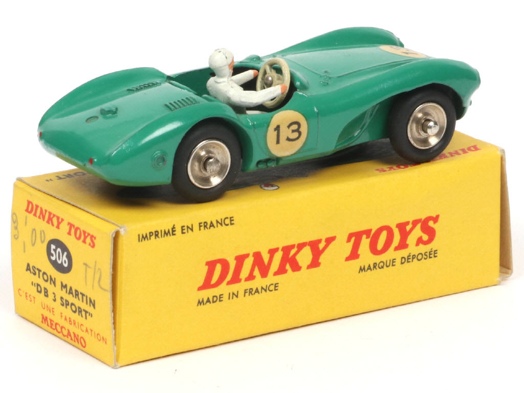 Lot 604 - DINKY TOYS (FRANCE) (1)