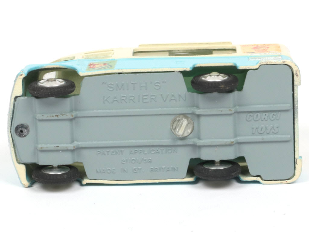 Lot 520 - CORGI TOYS (GB) (1)