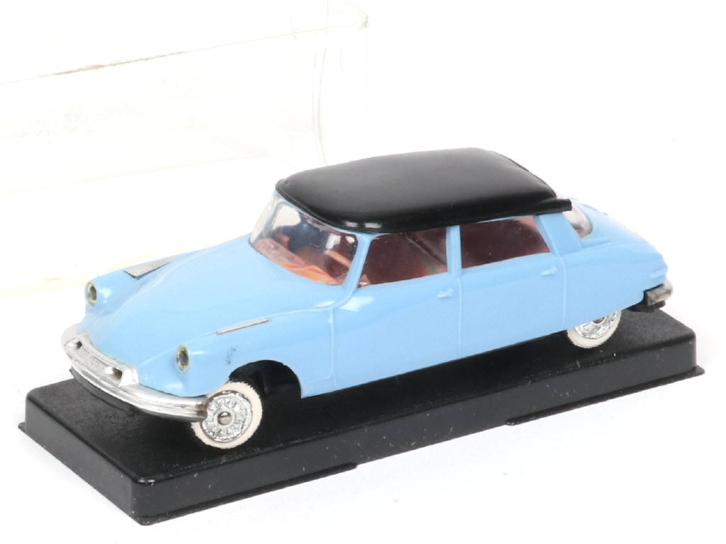 Lot 553 - NOREV (FRANCE) (1)