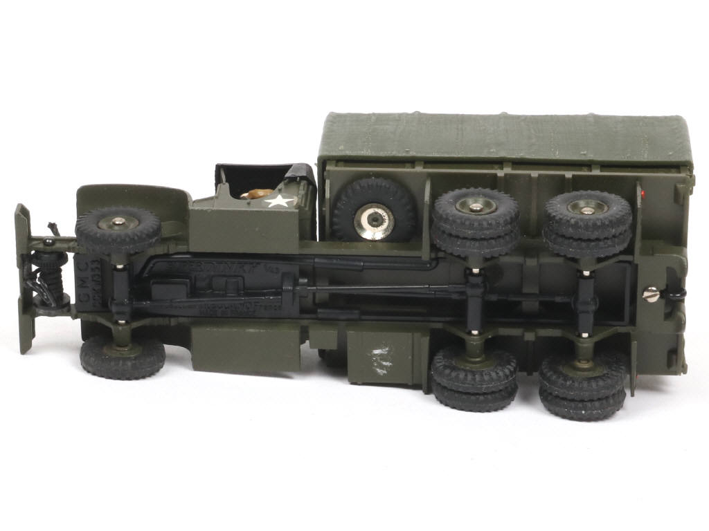 Lot 645 - DINKY TOYS (FRANCE) (1)