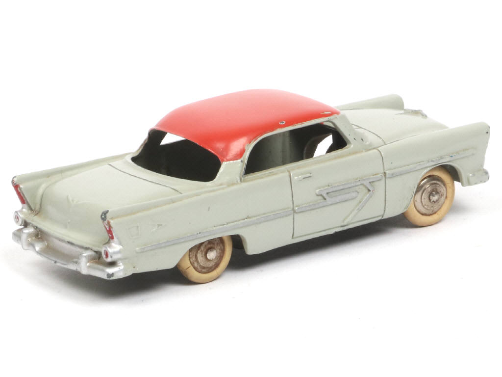 Lot 600 - DINKY TOYS (FRANCE) (1)