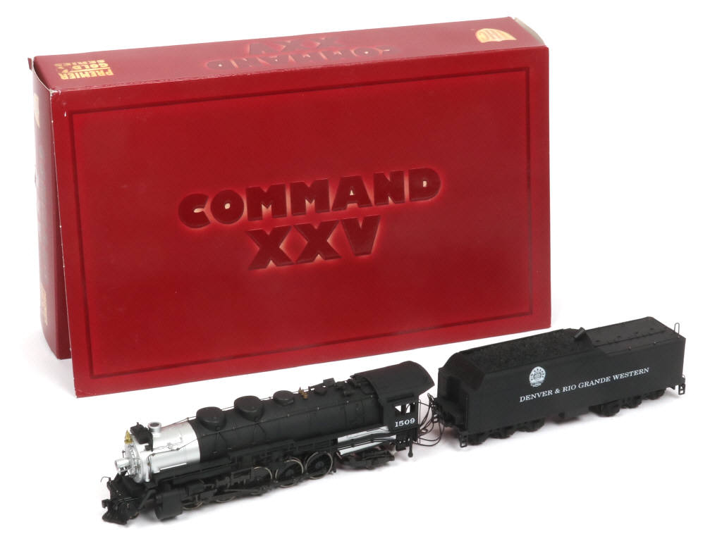 Lot 43 - INTERNATIONAL HOBBY CORPORATION 'HO' (1)