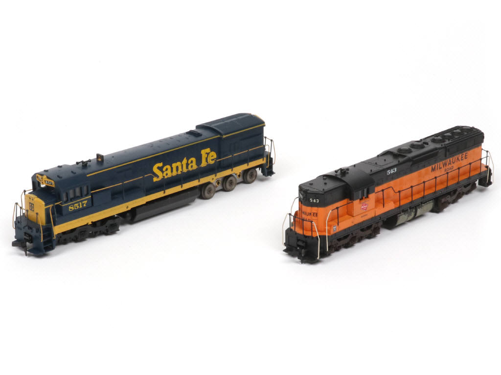 Lot 24 - ATHEARN 'HO' (USA) (2)