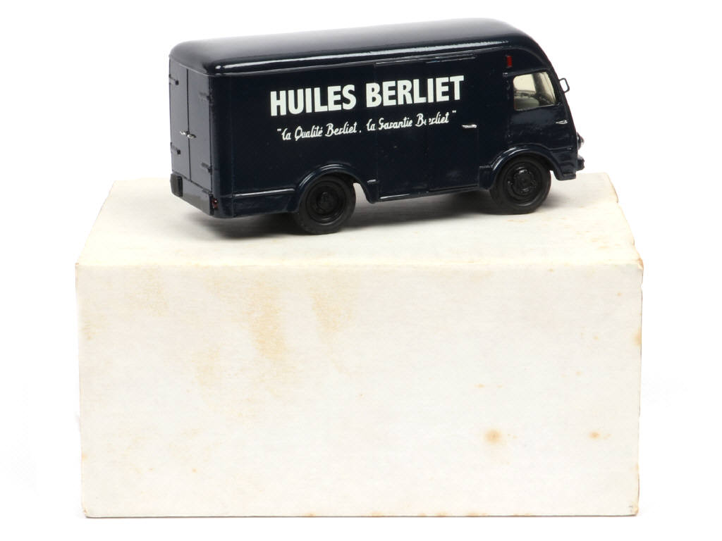 Lot 85 - MINITRUCKS (FRANCE) (1)