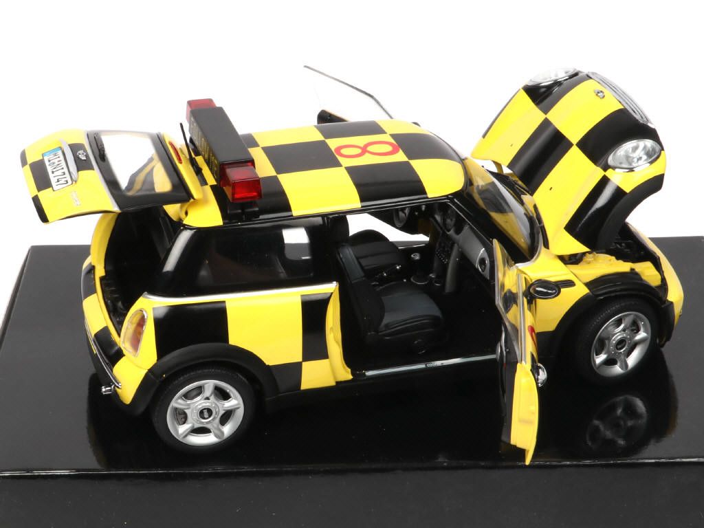 Lot 102 - KYOSHO (JAPON) (1)