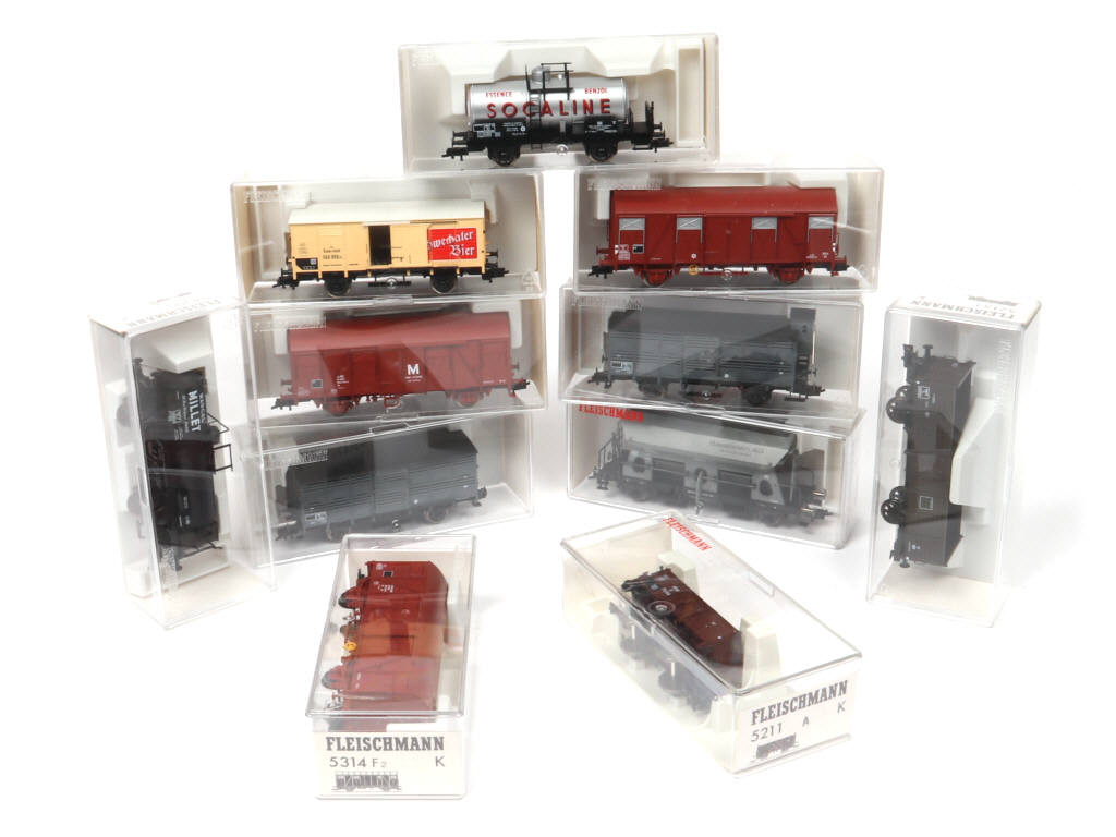 Lot 61 - FLEISCHMANN 'HO' (ALLEMAGNE) (11)