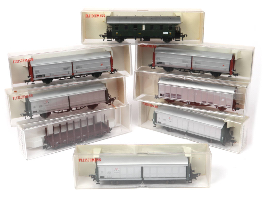 Lot 60 - FLEISCHMANN 'HO' (ALLEMAGNE) (8)