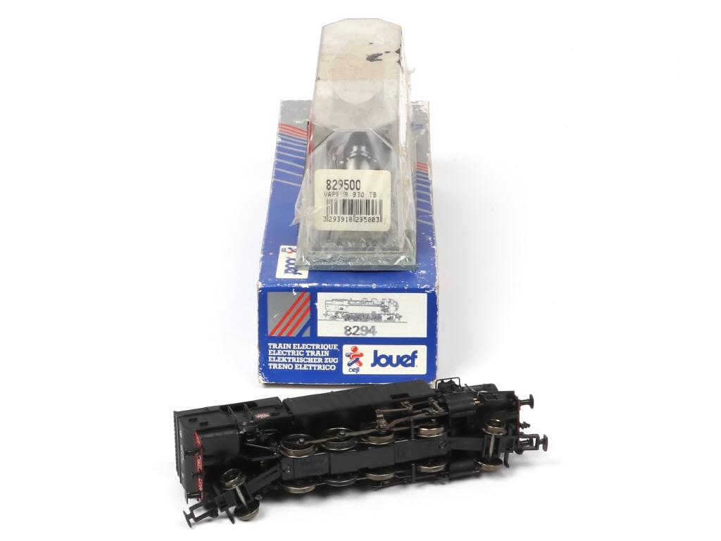 Lot 37 - JOUEF 'HO' (FRANCE) (2)