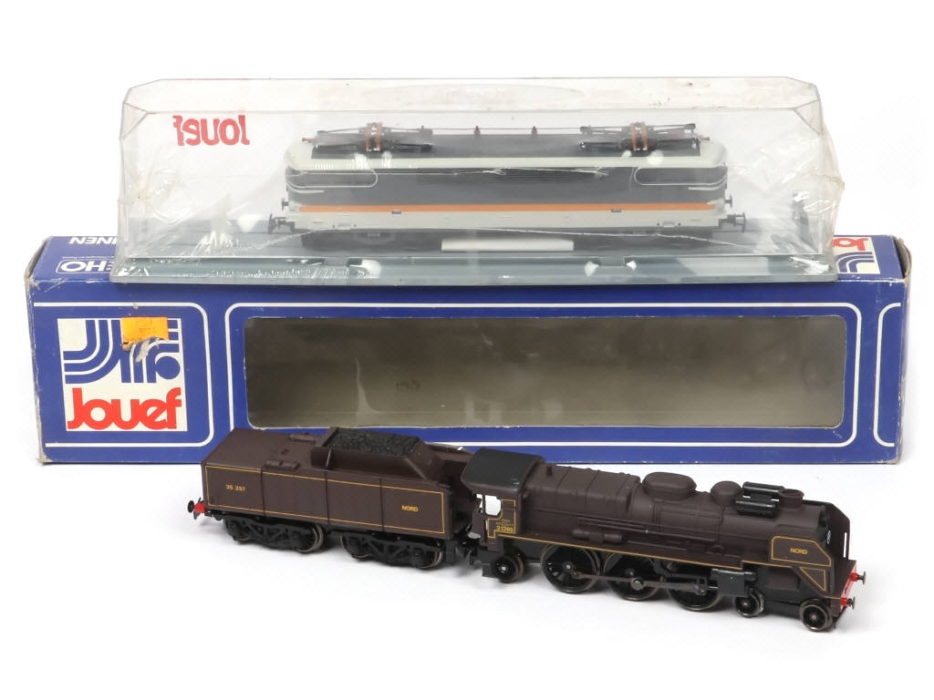 Lot 32 - JOUEF 'HO' (FRANCE) (2)