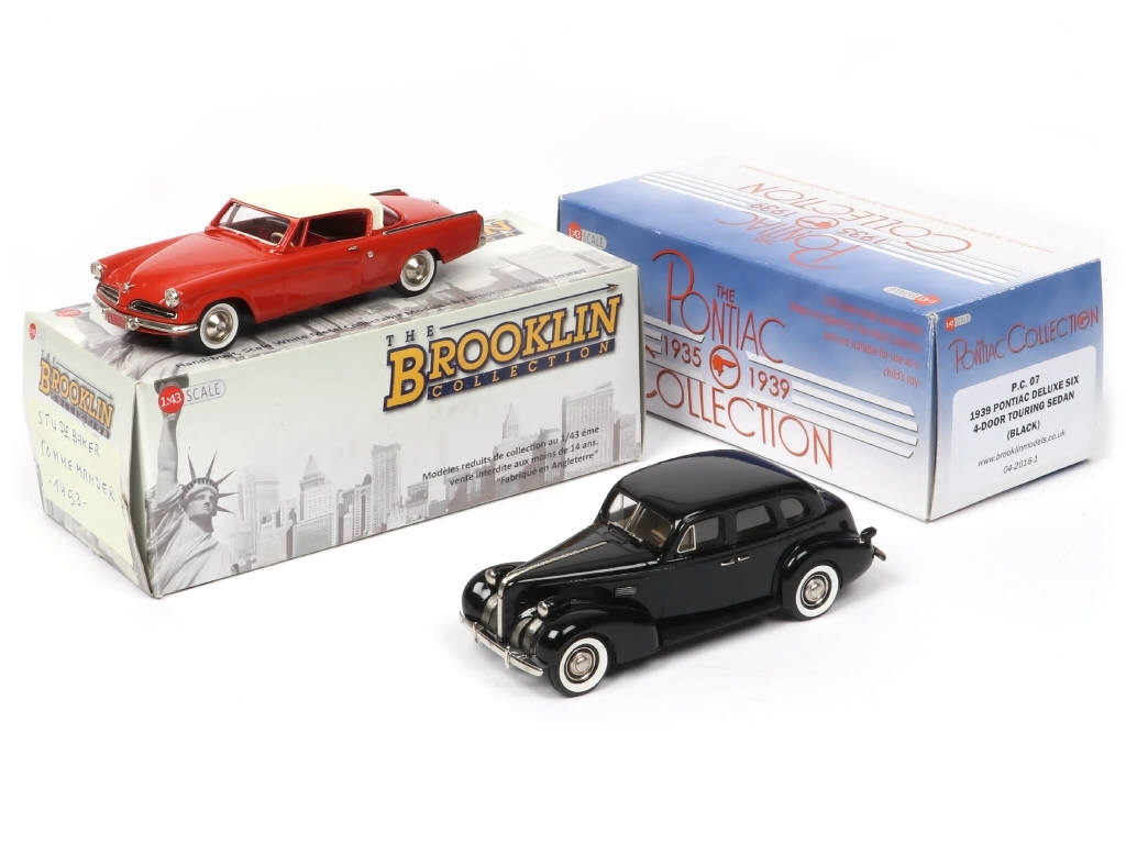 Lot 252 - BROOKLIN MODELS (GB) (2)