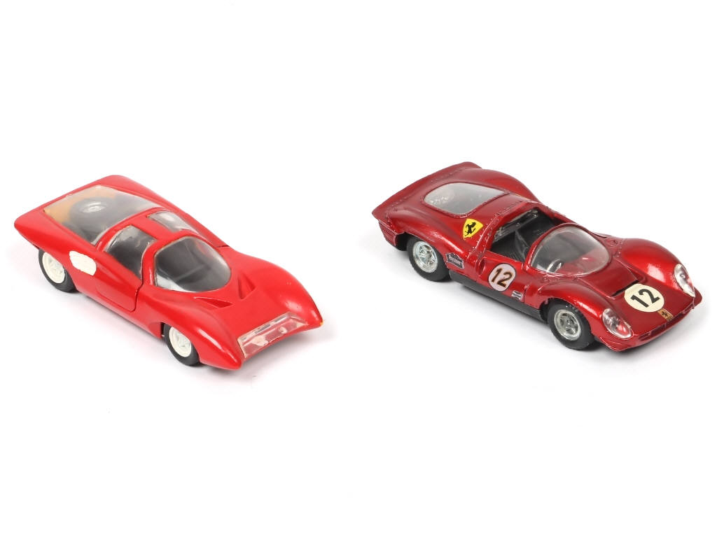 Lot 153 - DIVERS (24)