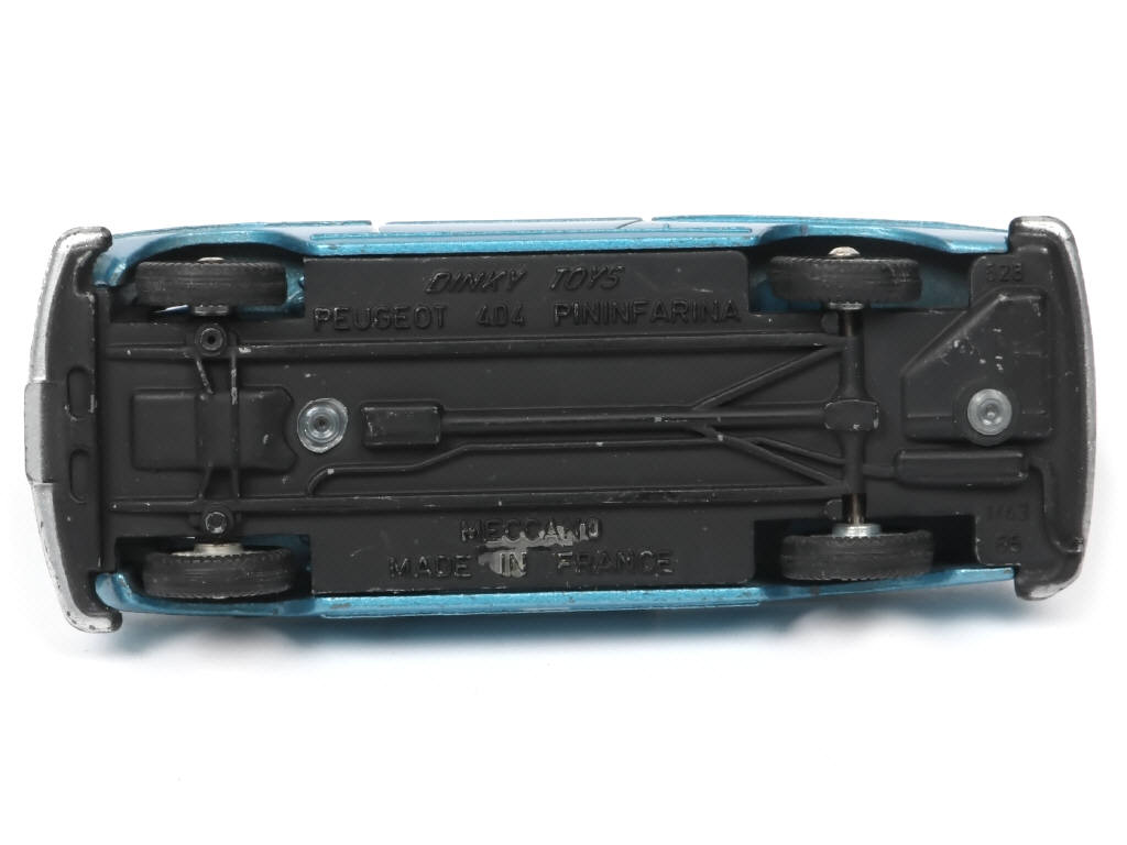 Lot 222 - DINKY TOYS (FRANCE) (1)