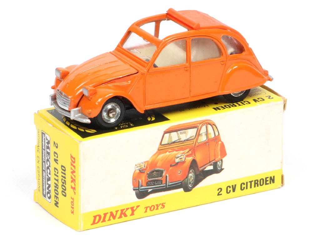 Lot 264 - DINKY TOYS (FRANCE) (1)