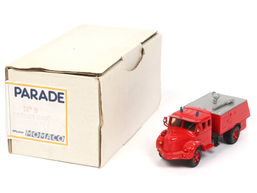 Lot 126 - PARADE (FRANCE) (1)