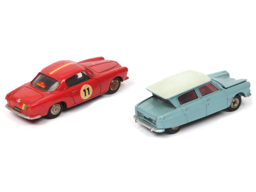Lot 158 - DINKY TOYS (FRANCE) (2)