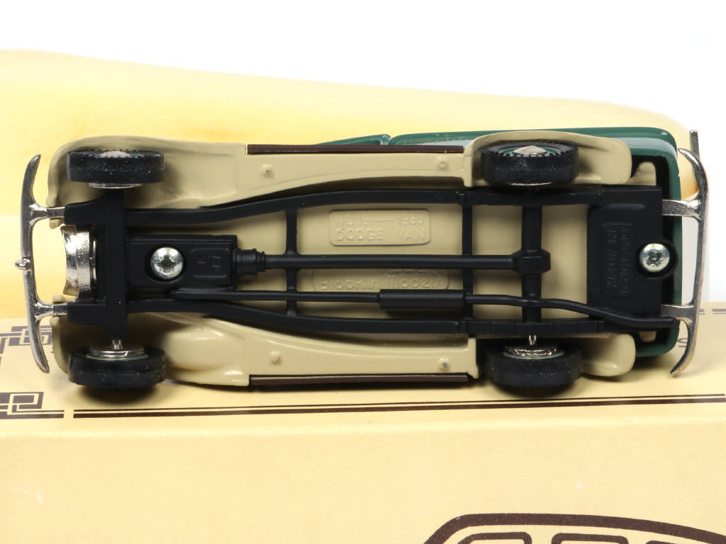 Lot 135 - BROOKLIN MODELS (GB) (1)