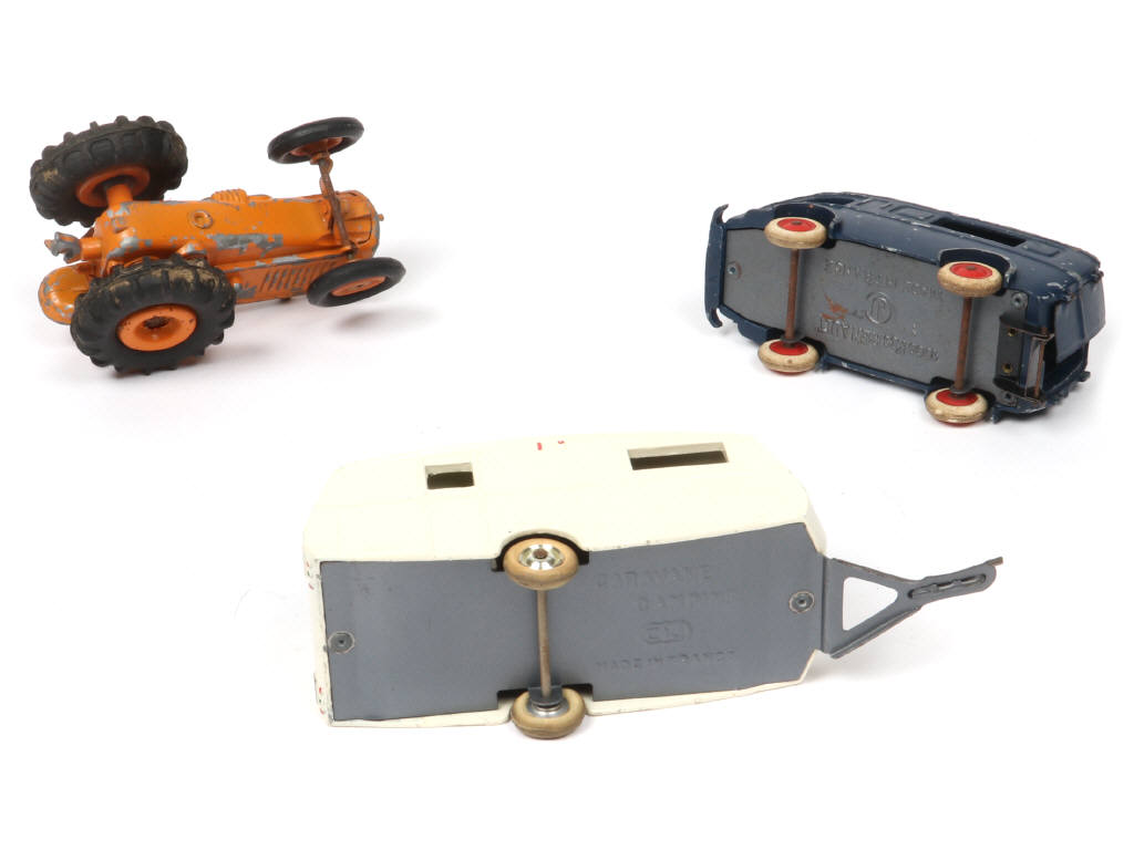 Lot 227 - C.I.J. (FRANCE) (3)