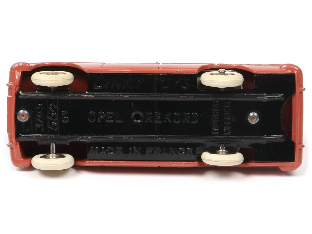 Lot 173 - DINKY TOYS (FRANCE) (1)