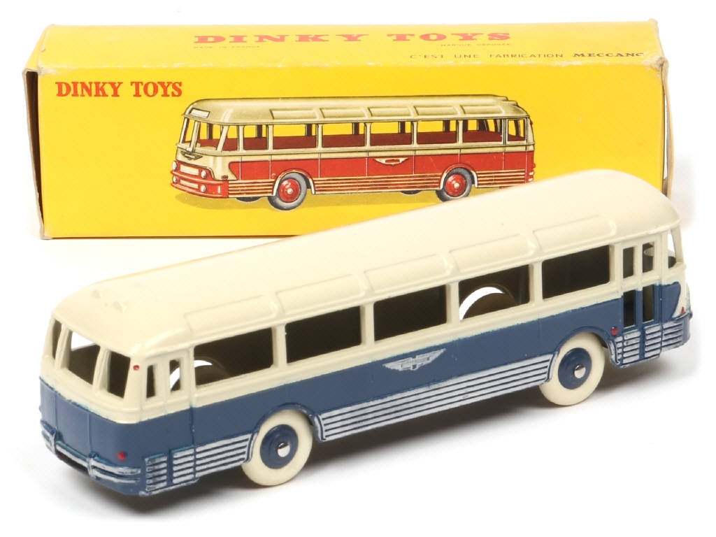 Lot 150 - DINKY TOYS (FRANCE) (1)