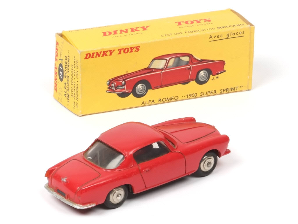 Lot 144 - DINKY TOYS (FRANCE) (1)