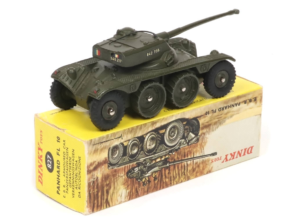 Lot 179 - DINKY TOYS (FRANCE) (1)