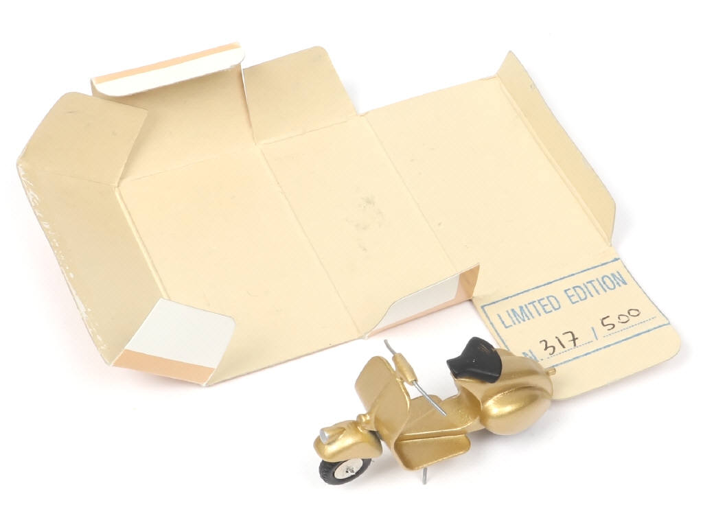 Lot 69 - SCOTTOY (ITALIE) (1)