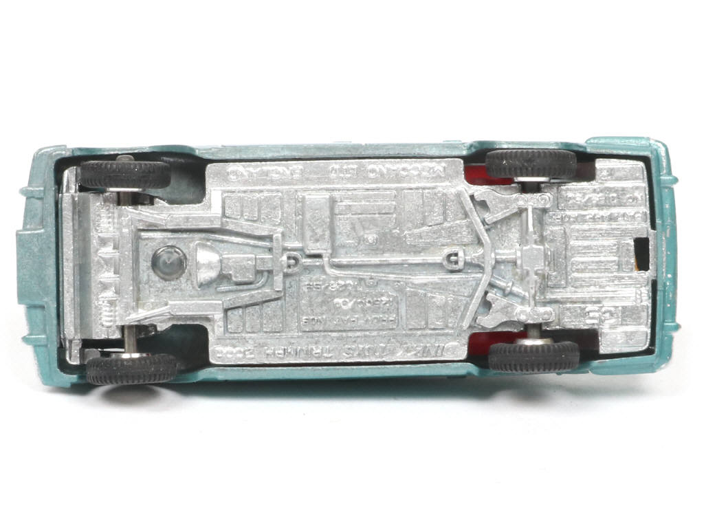 Lot 221 - DINKY TOYS (GB) (1)