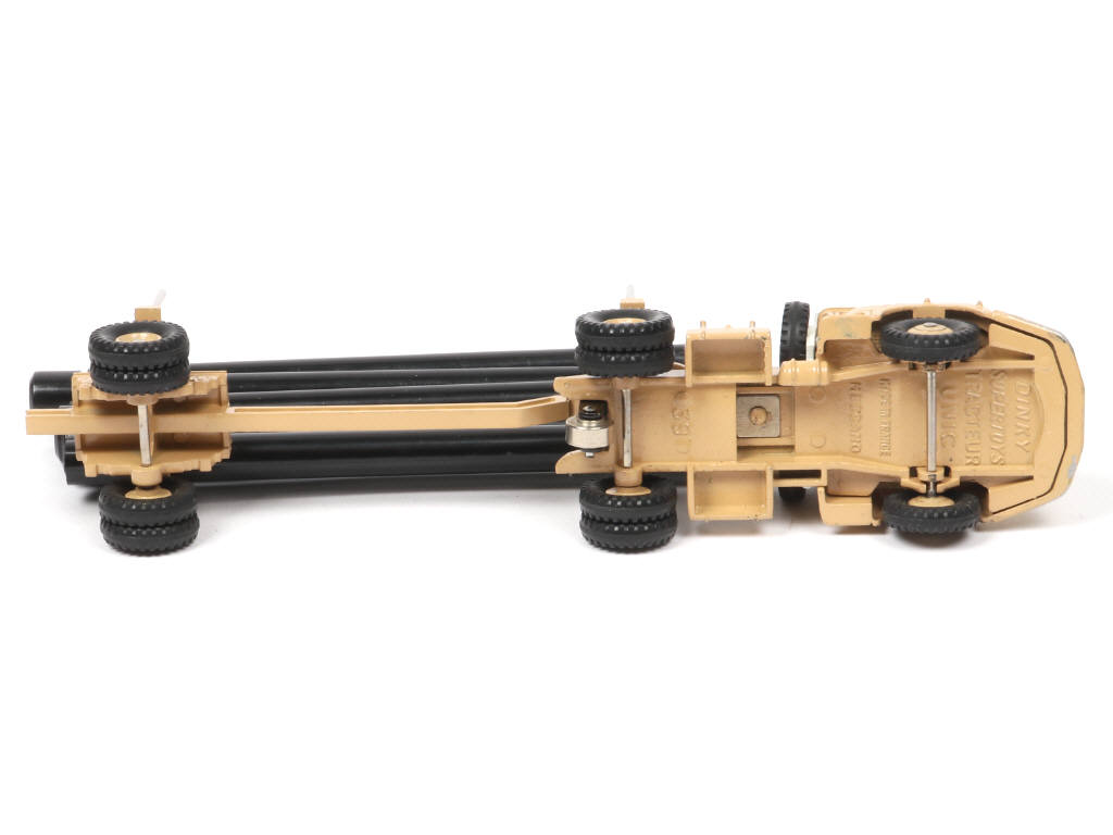 Lot 287 - DINKY TOYS (FRANCE) (1)