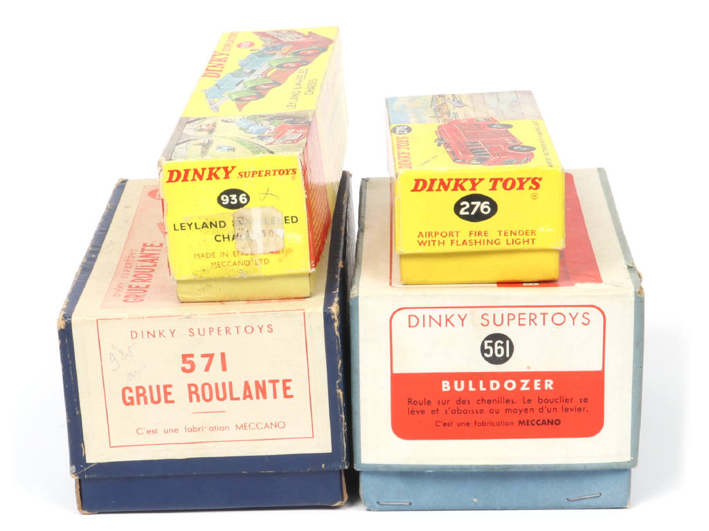 Lot 244 - DINKY TOYS (GB) (4)